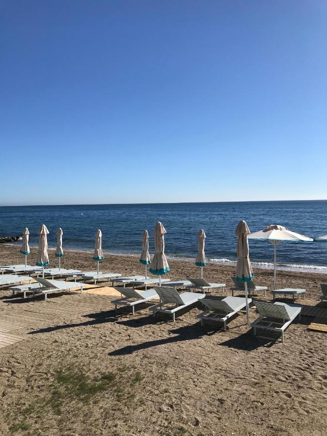 Apartemen Skol 927a - Beachfront Luxury Penthouse