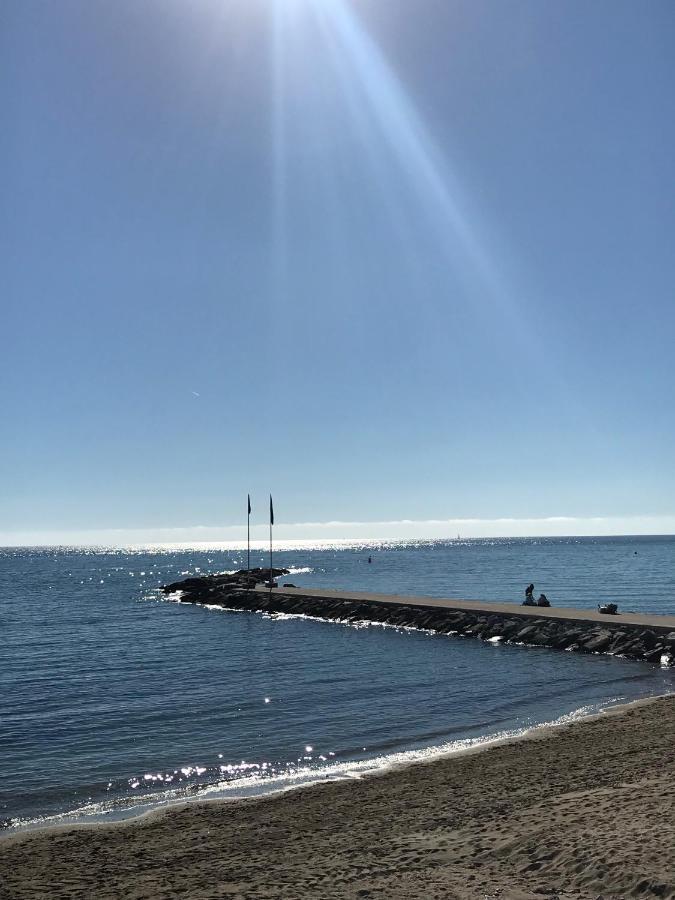 Apartemen Skol 927a - Beachfront Luxury Penthouse Marbella